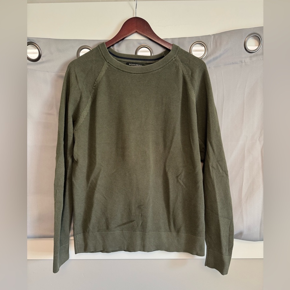 Banana Republic Green Crewneck Sweater